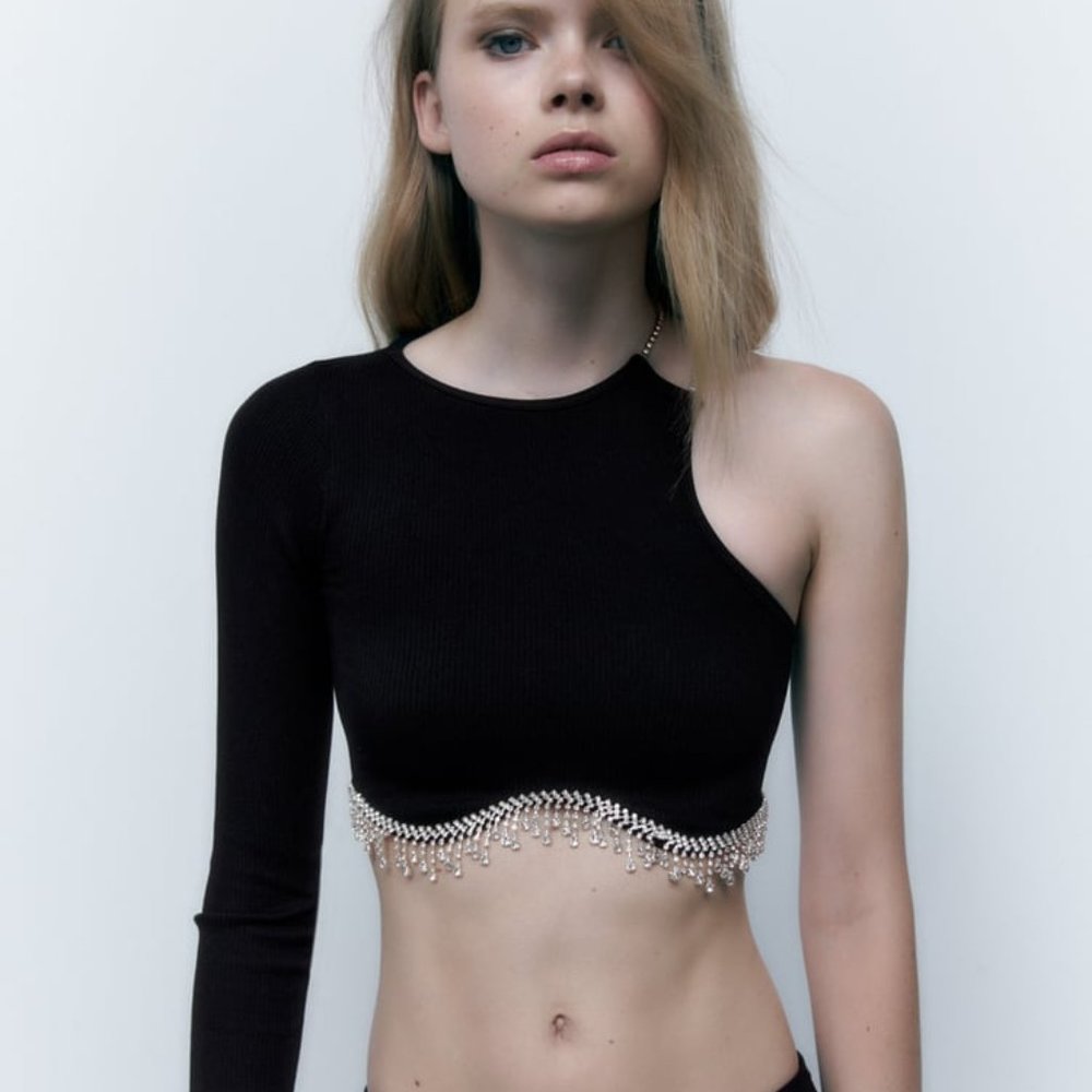 SEAMLESS RHINESTONE TOP